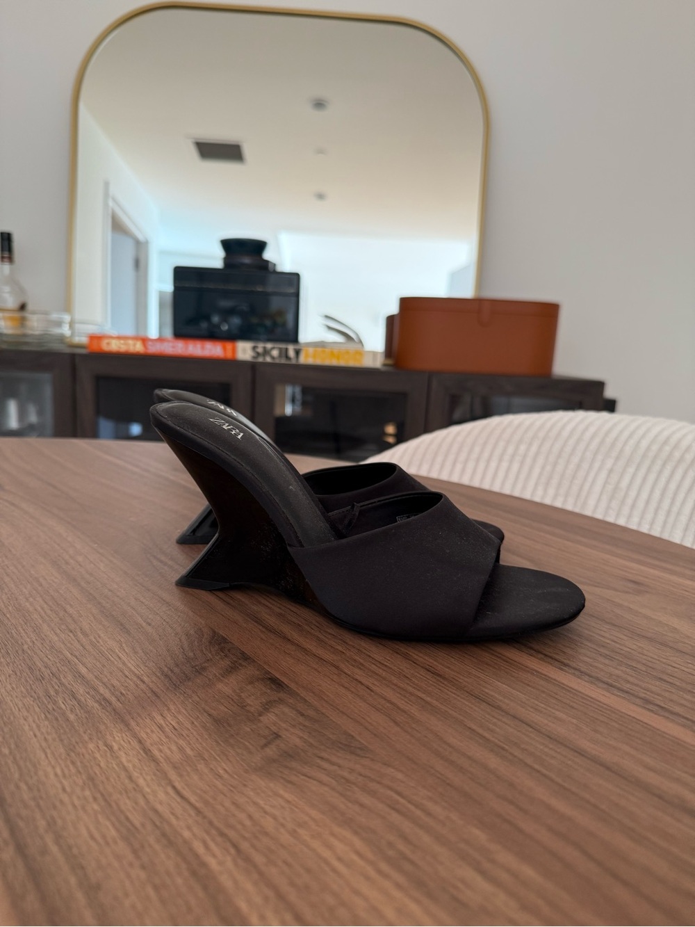 NWOT Zara Heels